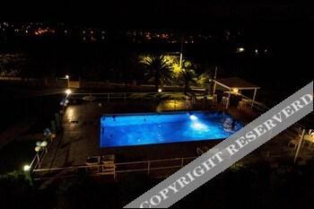 Royal Cove Hotel Jennings Buitenkant foto